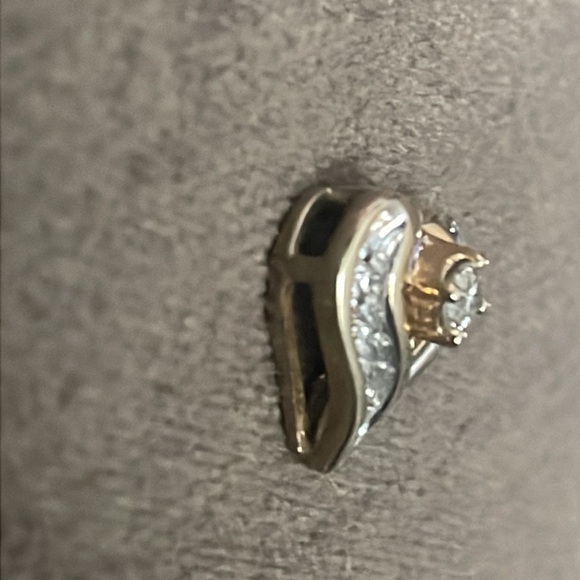 Real DIAMOND 10K PENDANT Yellow Gold 1/4 Carat Heart Shaped Fine Jewelry - Picture 5 of 16